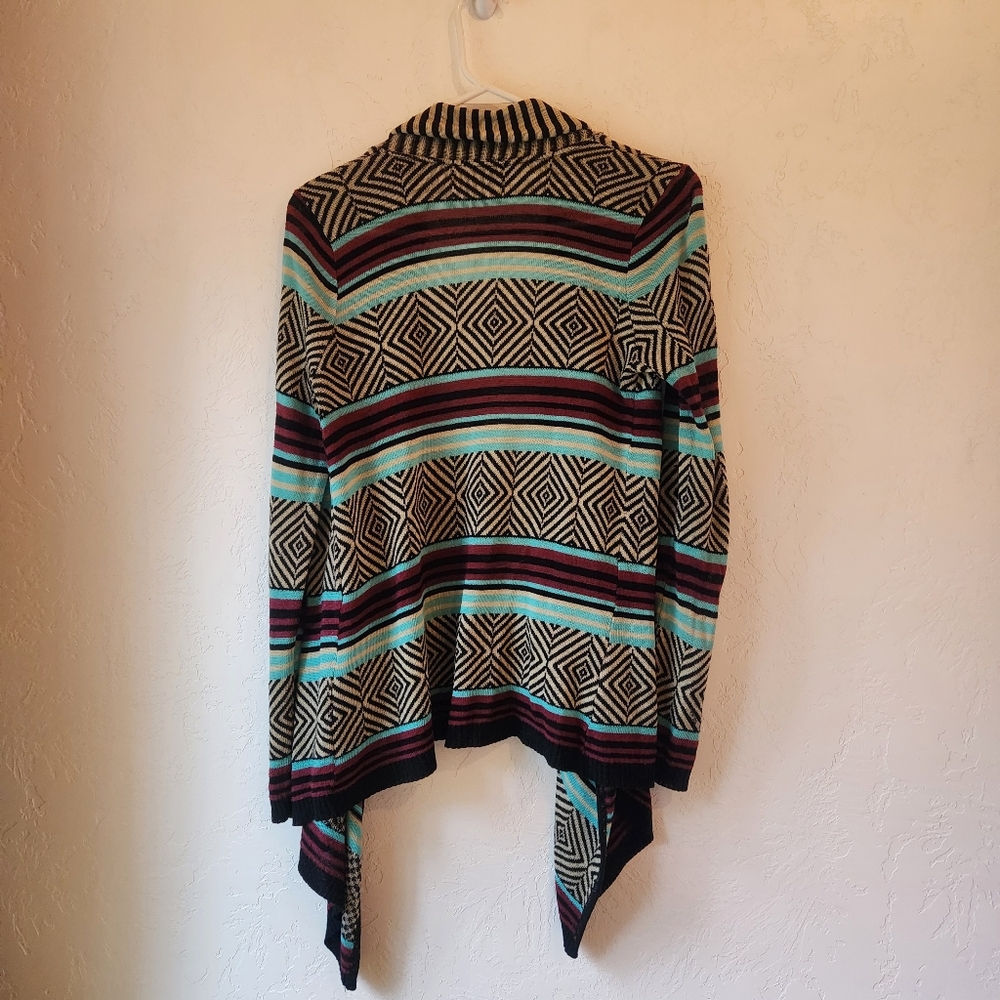 Aztec Retro Waterfall Cardigan - Picture 2 of 5